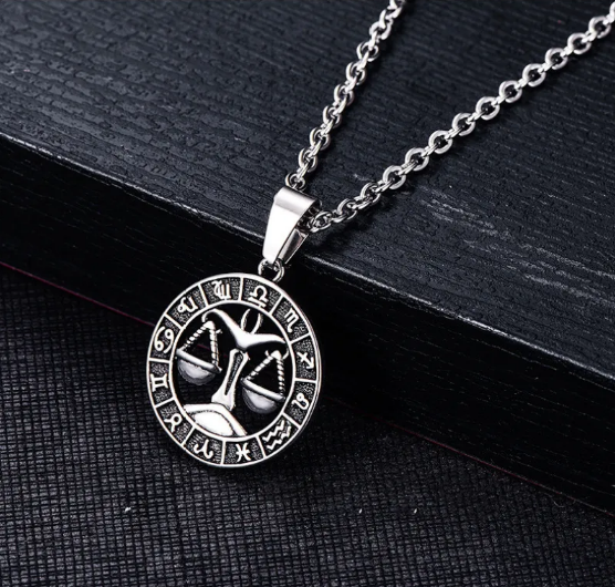 Naszyjnik ze znakiem zodiaku ze stali nierdzewnej z indywidualnymi zawieszkami znaków zodiaku