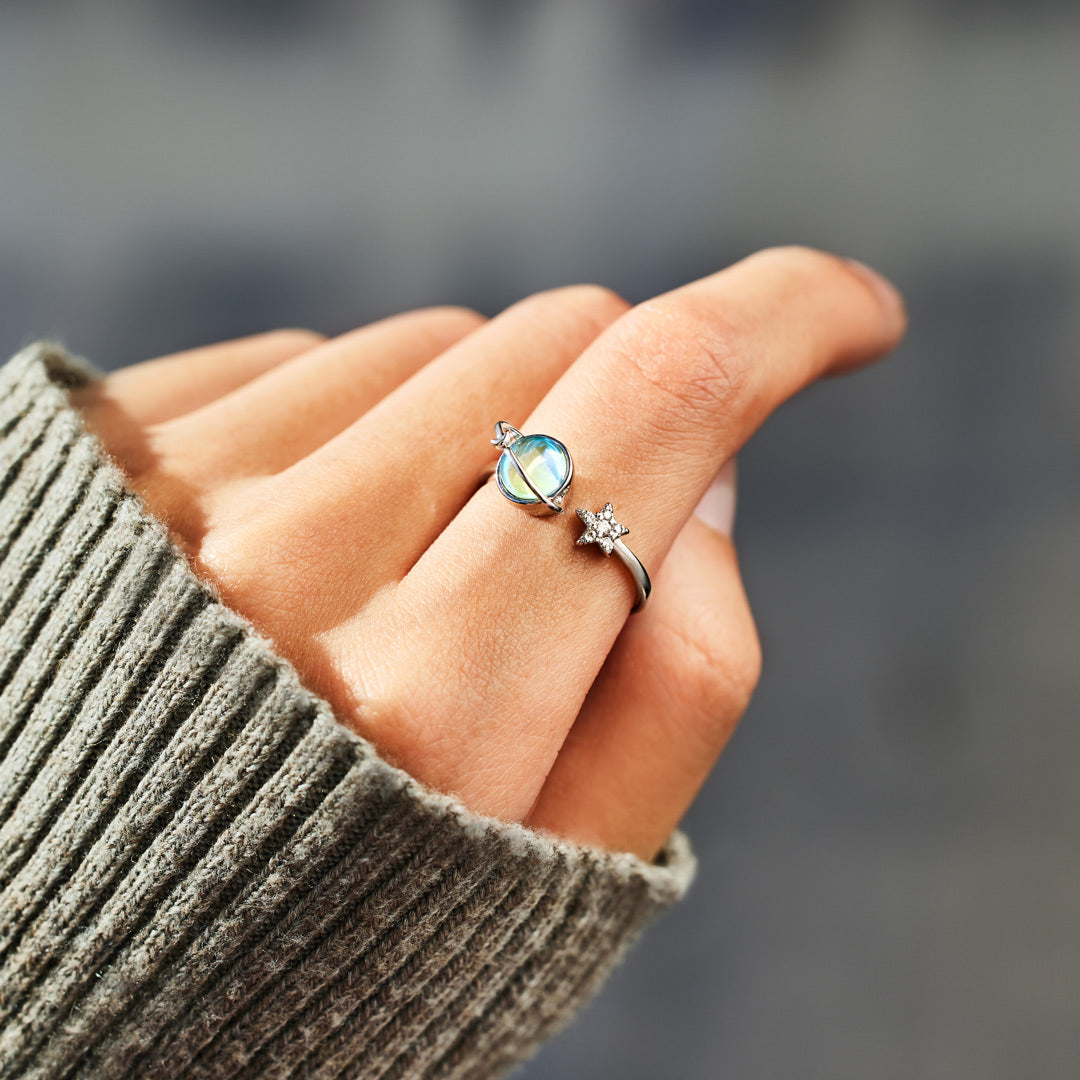 Drehender Ring für Stressabbau – Annika Munich Maison