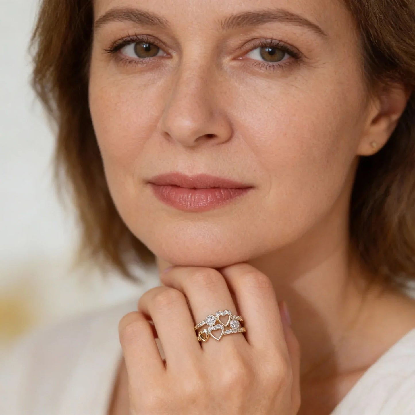 Kryształowy pierścionek serce – elegancja, w której można się zakochać